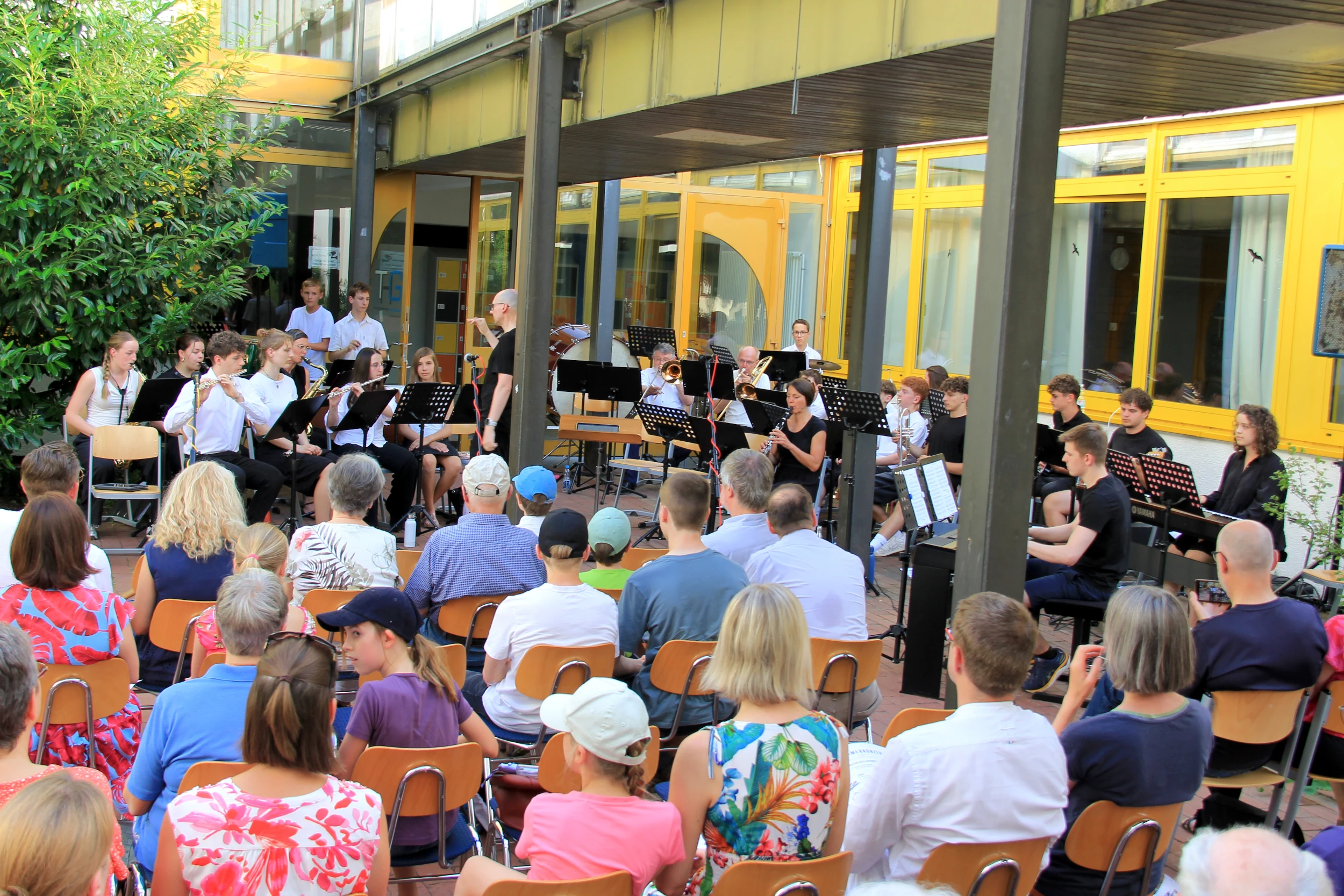 Bild 7: Open Air-Sommerkonzert am Theodor-Heuss-Gymnasium