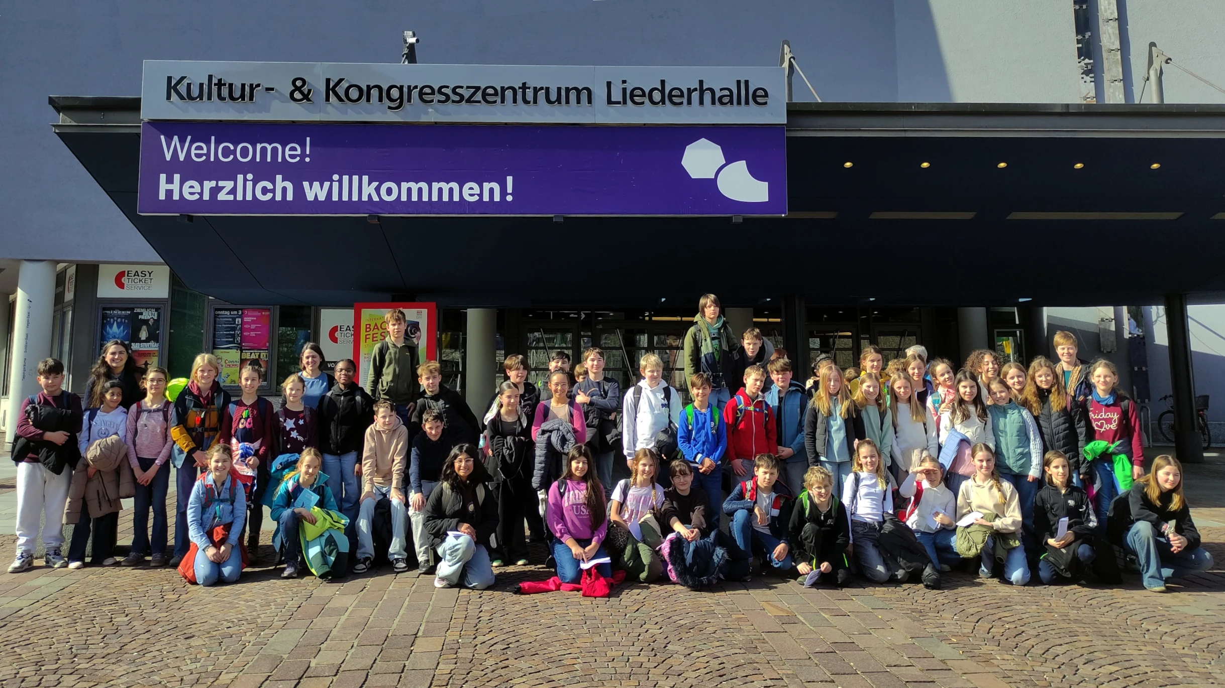 Titelbild: Besuch des Mittagskonzerts des SWR-Symphonieorchesters in Stuttgart