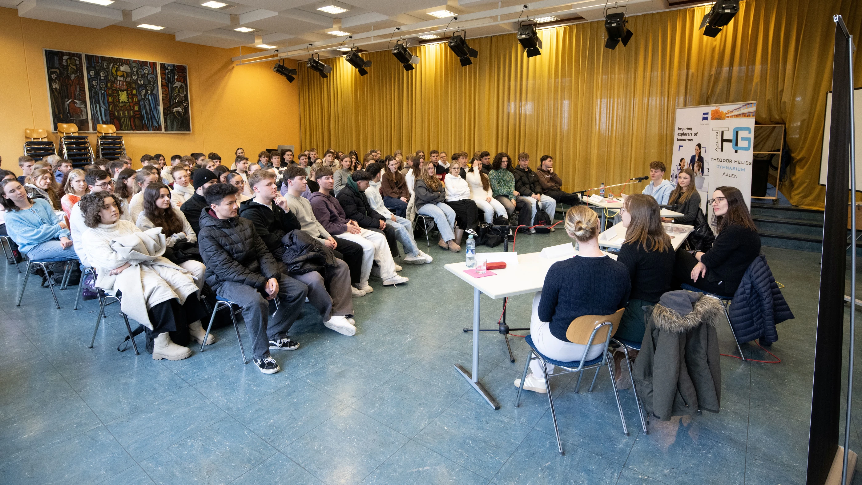 Bild 3: Zeiss Expertinnen begeistern für MINT-Berufe