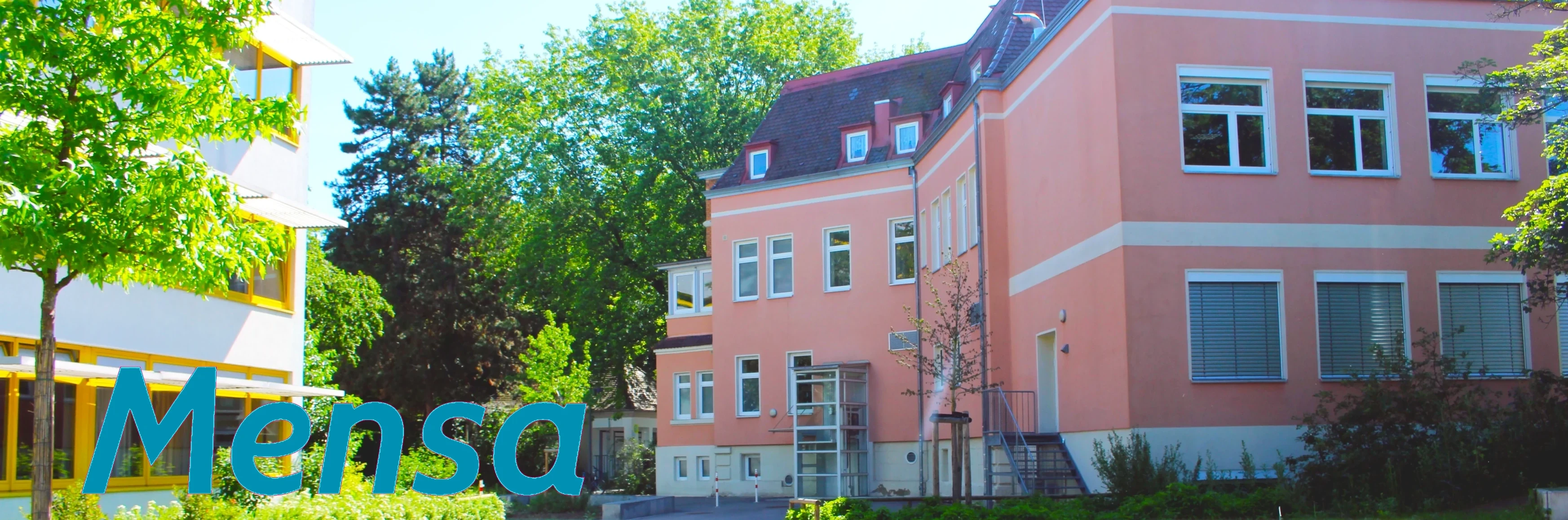 Die Mensa in der Rosa Villa